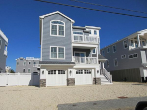 Beautiful New Construction 4 Bedroom 3,5 Bath Home In Holgate